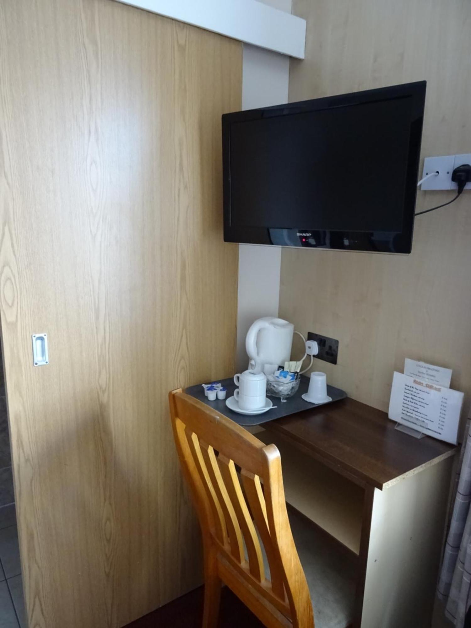 Camera Tripla Superior con Bagno Interno